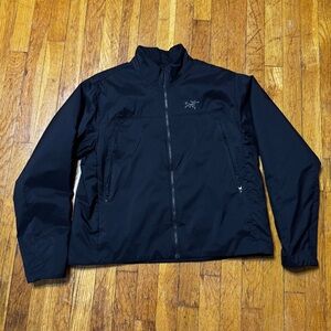 🏷️ SOLD Arc'teryx Women’s Black Elec Insulated Performance Jacket